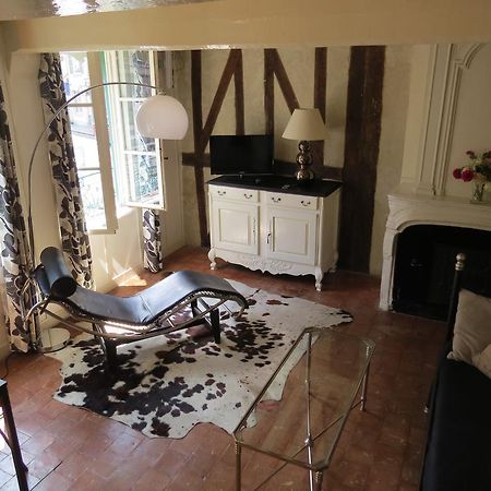 Appartement Le Notre Dame Honfleur Cameră foto