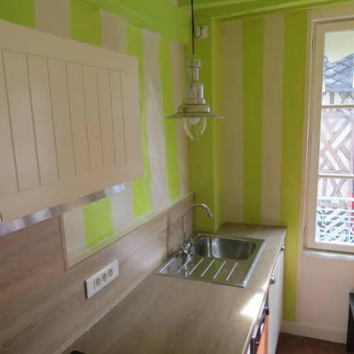 Appartement Le Notre Dame Honfleur Exterior foto