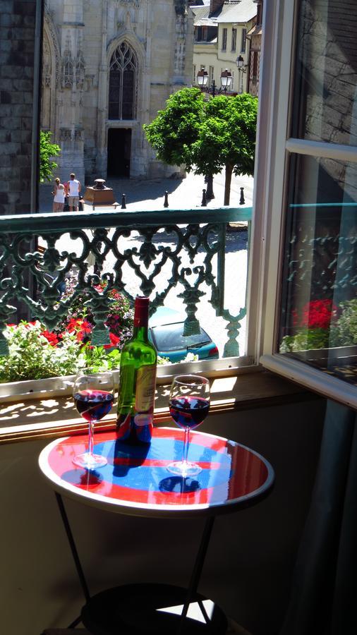 Appartement Le Notre Dame Honfleur Exterior foto